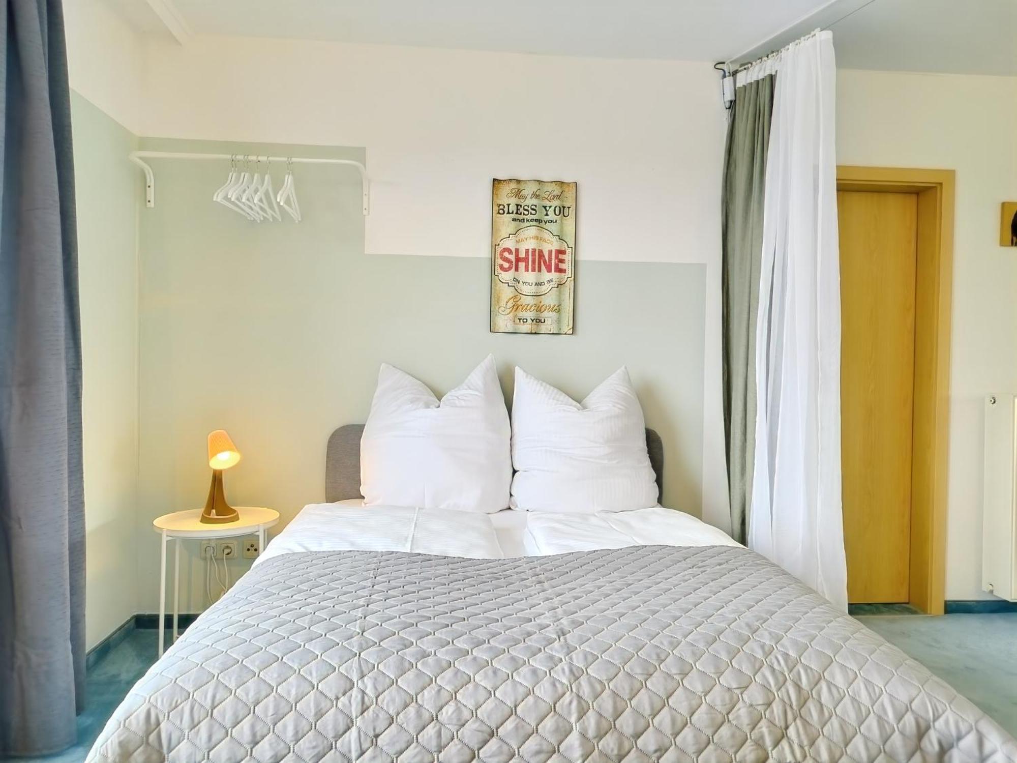 Seeblickapartment Fuer Bis Zu 12, Nuernberg & Schwabach In 30-35 Minuten Zu Erreichen, Sauna, Arbeitsplatz, Dachterrasse & Grill Spalt Eksteriør bilde