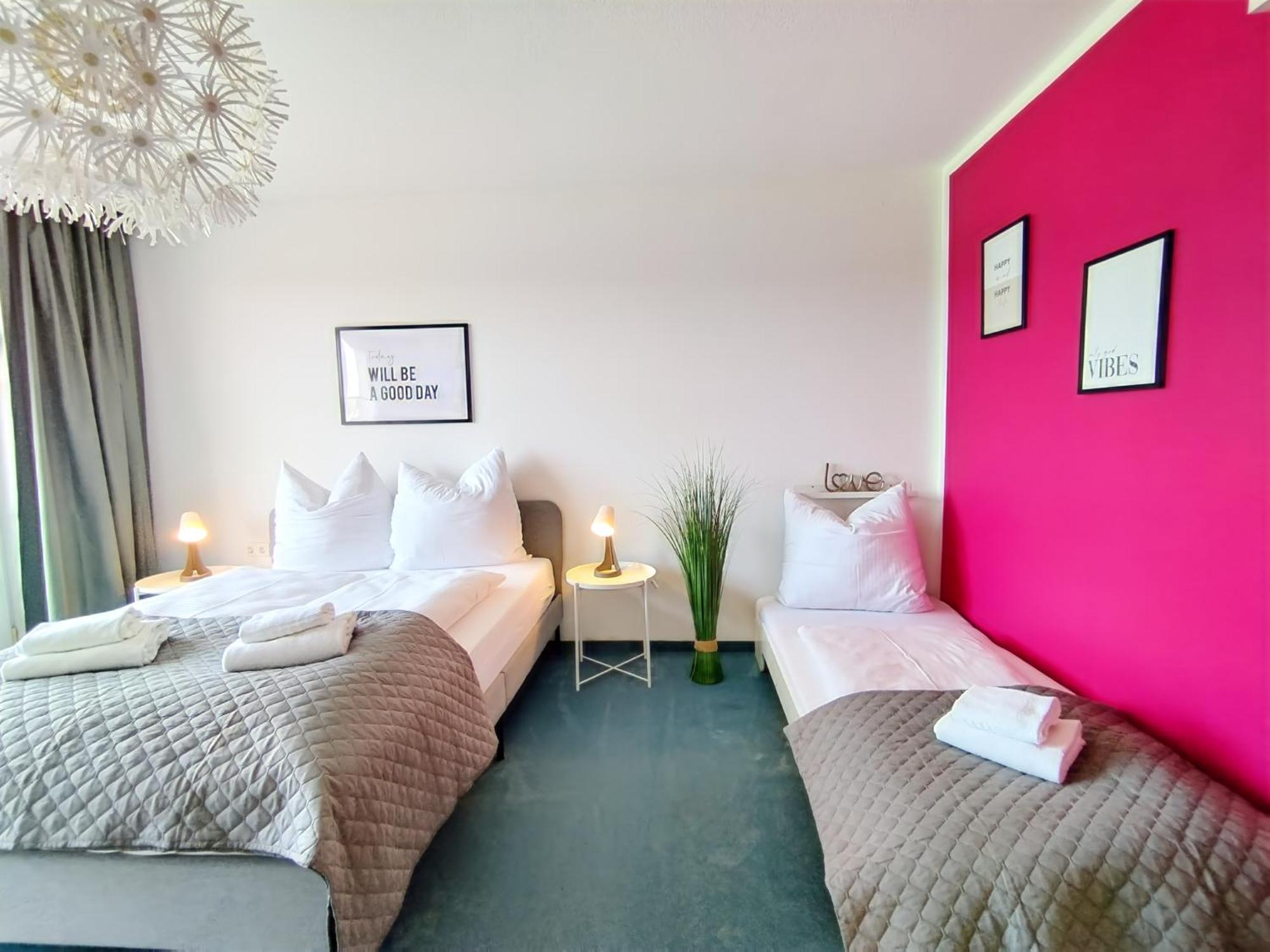Seeblickapartment Fuer Bis Zu 12, Nuernberg & Schwabach In 30-35 Minuten Zu Erreichen, Sauna, Arbeitsplatz, Dachterrasse & Grill Spalt Eksteriør bilde