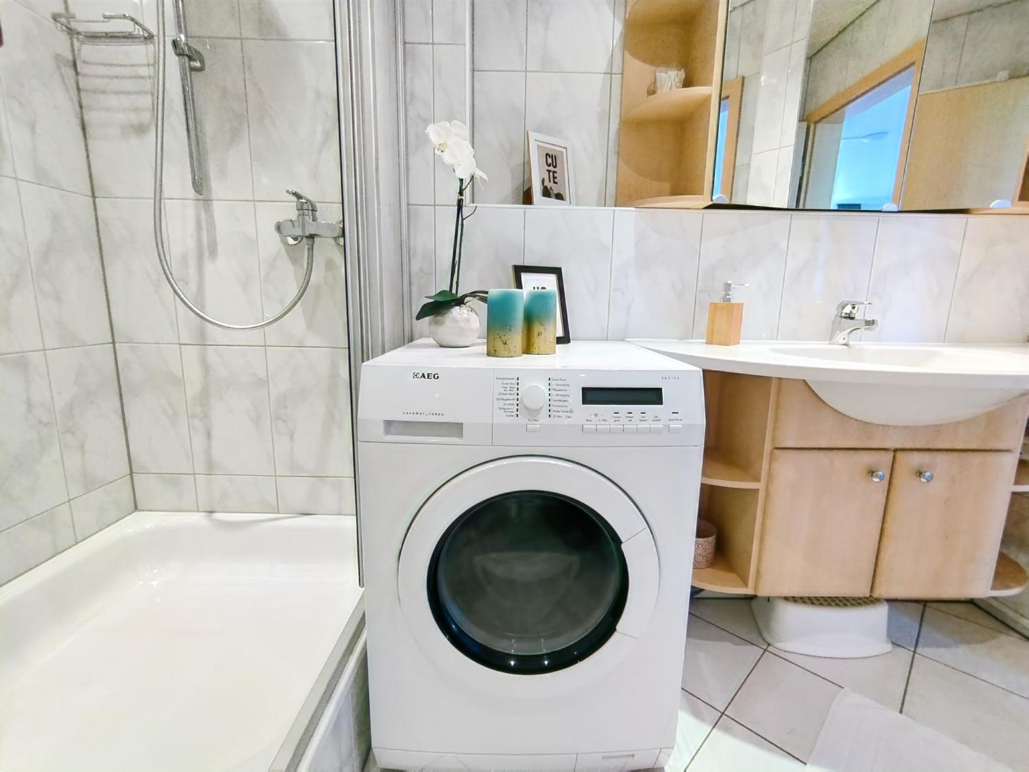 Seeblickapartment Fuer Bis Zu 12, Nuernberg & Schwabach In 30-35 Minuten Zu Erreichen, Sauna, Arbeitsplatz, Dachterrasse & Grill Spalt Eksteriør bilde